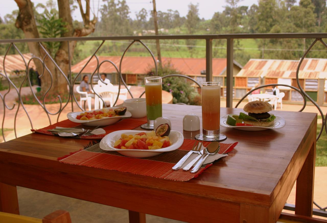 Dutchess Hotel And Restaurant Fort Portal Luaran gambar